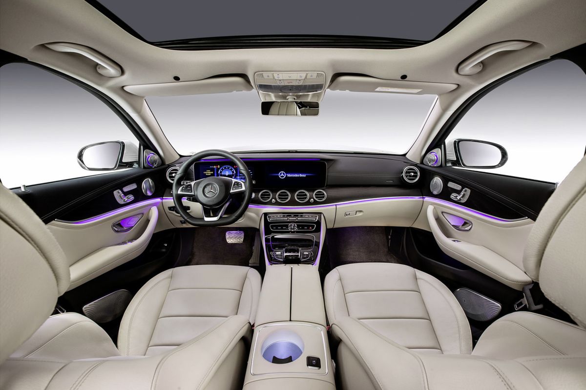 E200