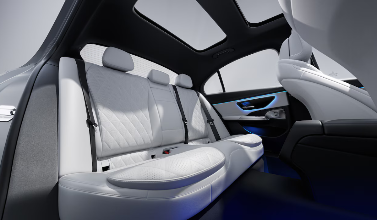 E200