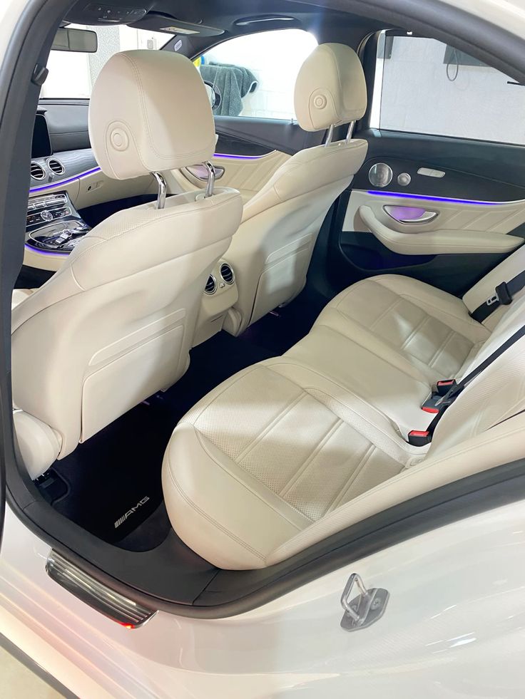  E200